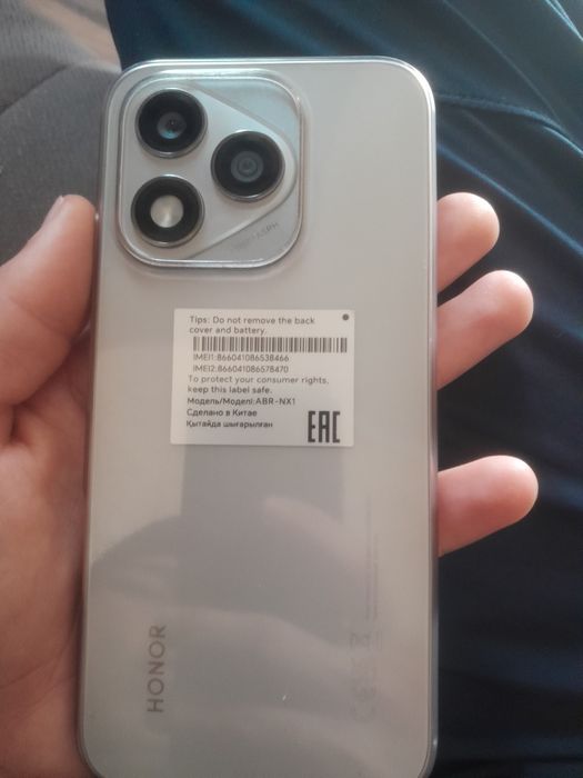 Honor 400 lite garantiya bor