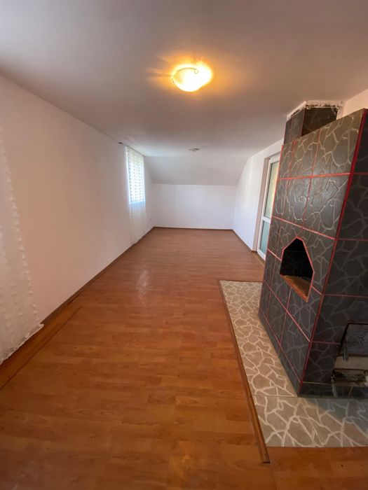 Casa de vânzare cu teren 400 mp- Adâncata, Suceava