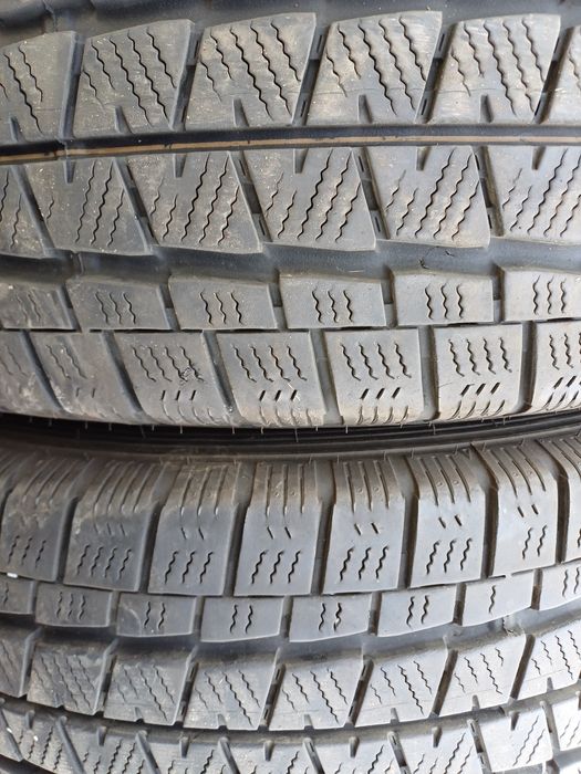 Гуми 215/70/15С  Фалкен