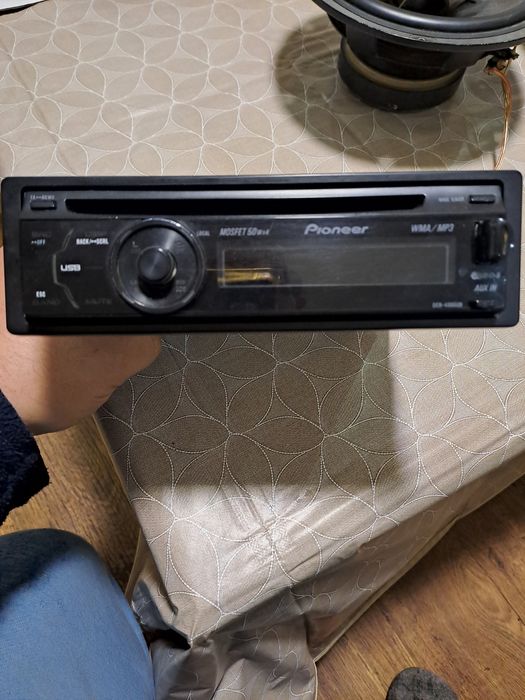 Pioneer музика за кола