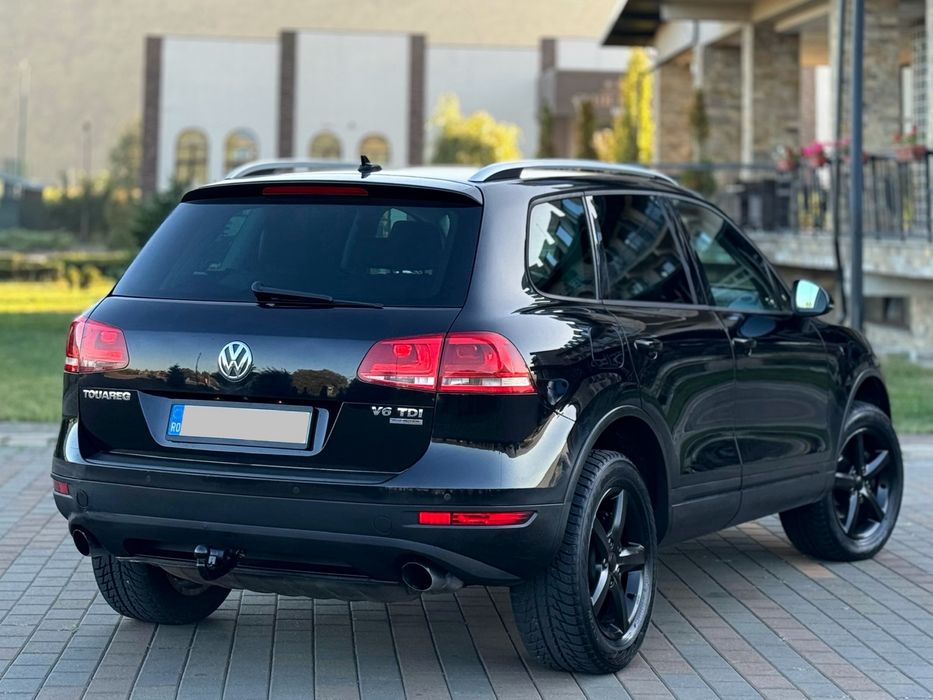 Volkswagen Touareg 2012 3.0 D 245 HP/Perne camera 360/ Accept variante