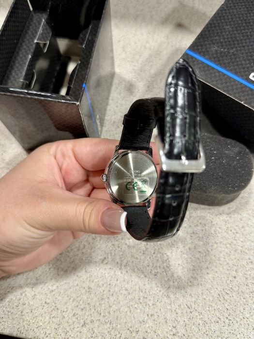 Ceas CASIO nou + cutie