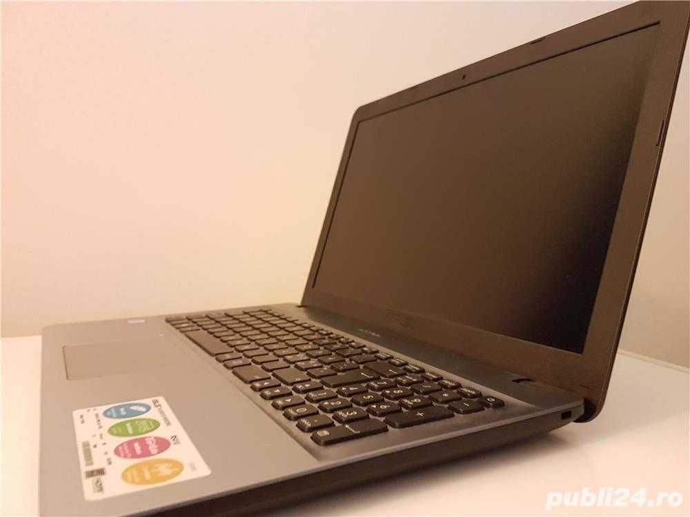 Laptop ASUS R541U