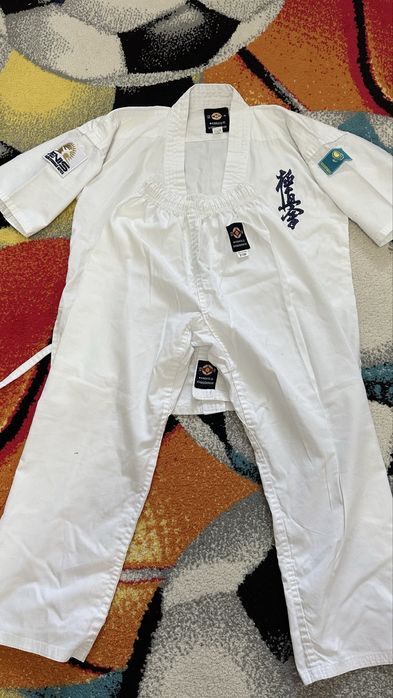 Продаю кимоно кикушинкай размер 2/150