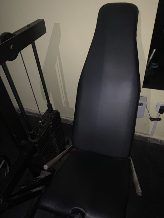 Лег преса, бедрен сгъвач/разгъвач Иван