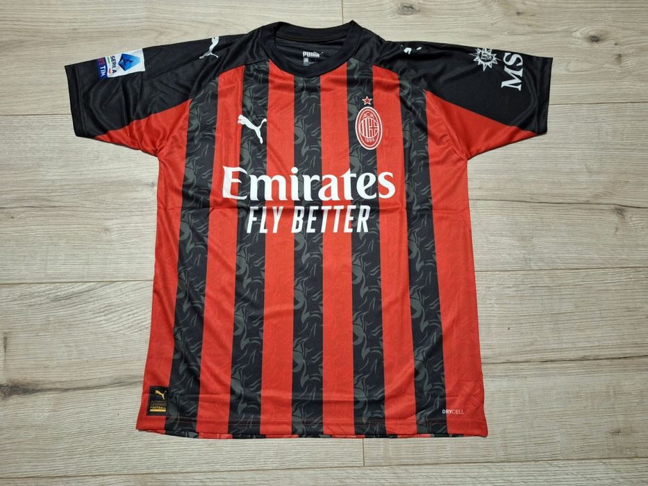 Футболна фланелка на Милан #Малдини #3# специално издание!