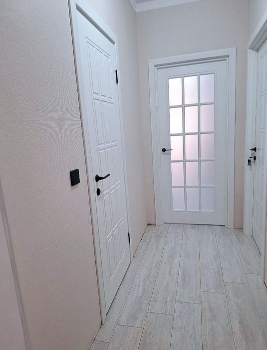 Установка межкомнатных дверей