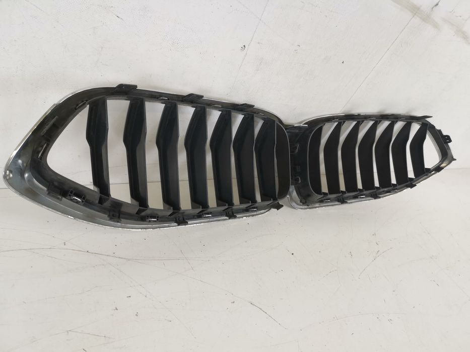 Радиаторна решетка БМВ Серия 3 Г20 / BMW Seria 3 G20 Оригинална, в доб