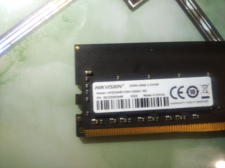 Продам оперативную память Hikvision DDR4