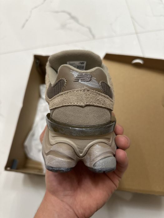 New Balance 9060 "Mushroom Brown"