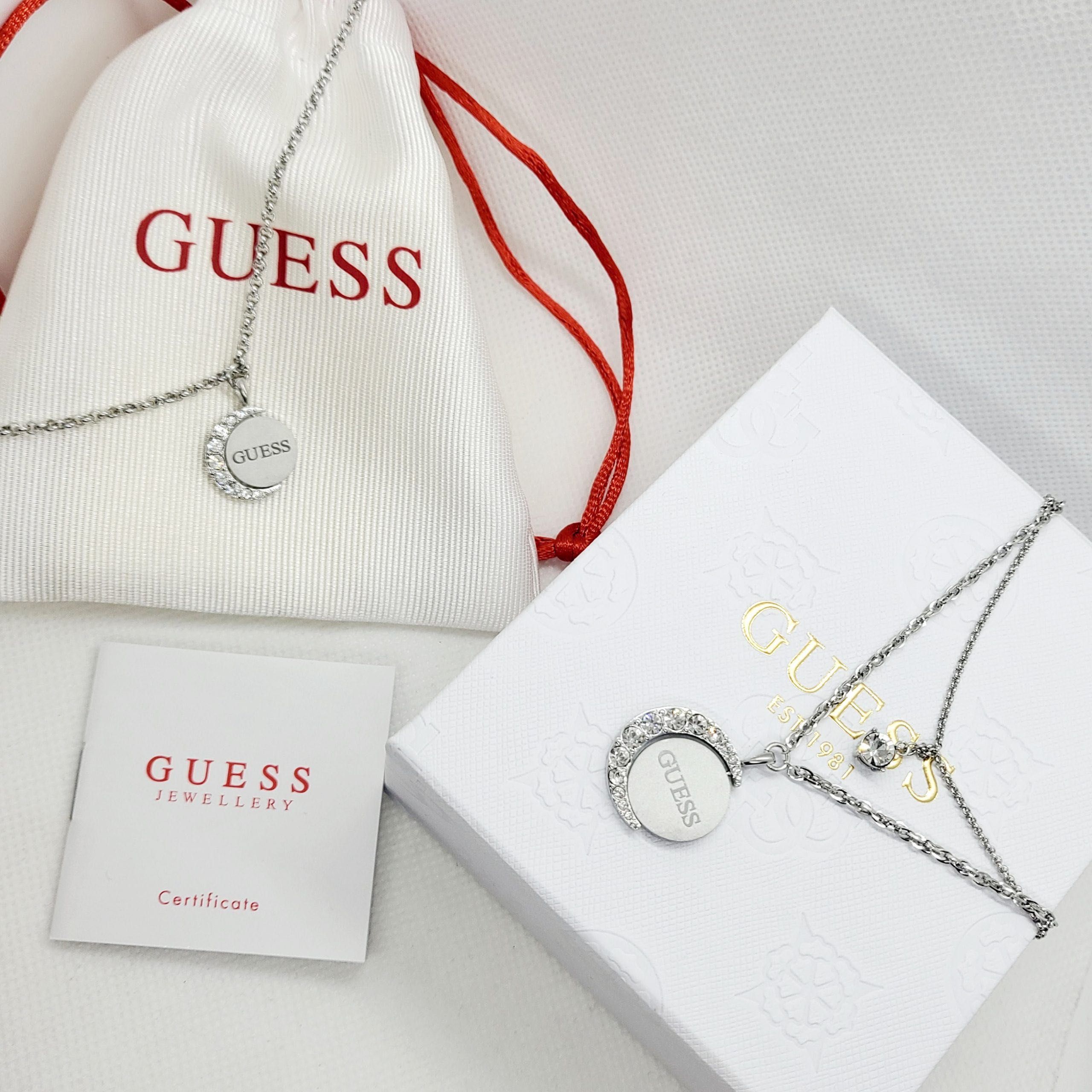 Комплект бижута Guess