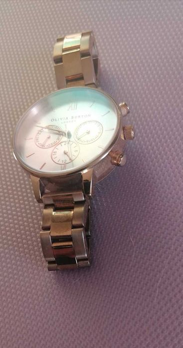 Дамски часовник Olivia Burton оригинален