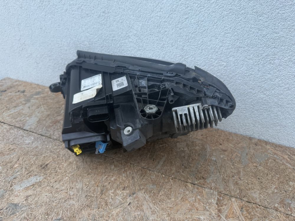 Far dreapta Mercedes C Class W205 Full LED Intelligent Light System