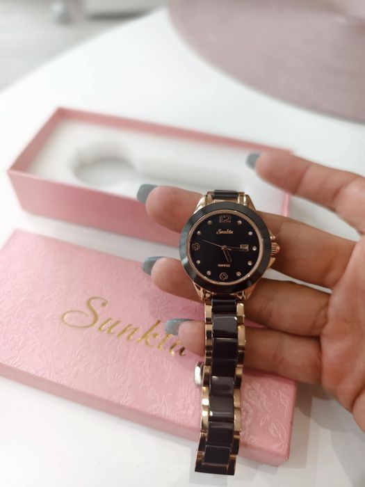 Нов часовник идеален подарък