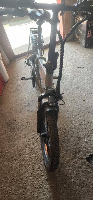 Bicicletă electrică