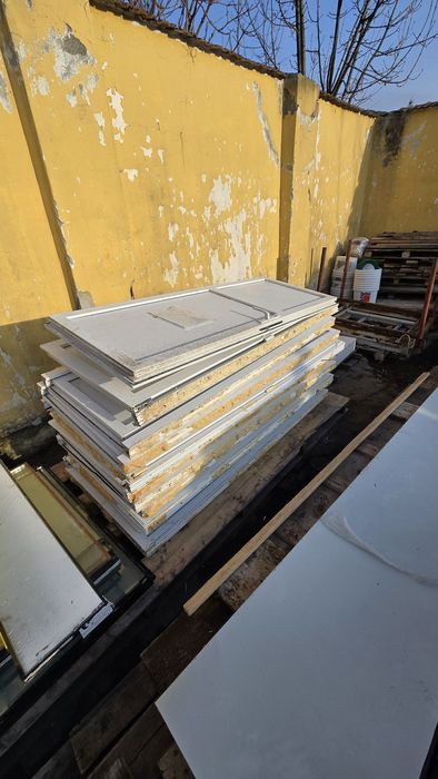 Usi termopan cu si fara toc