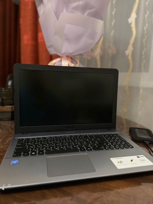 ПродамНоутбук Asus VivoBook Max