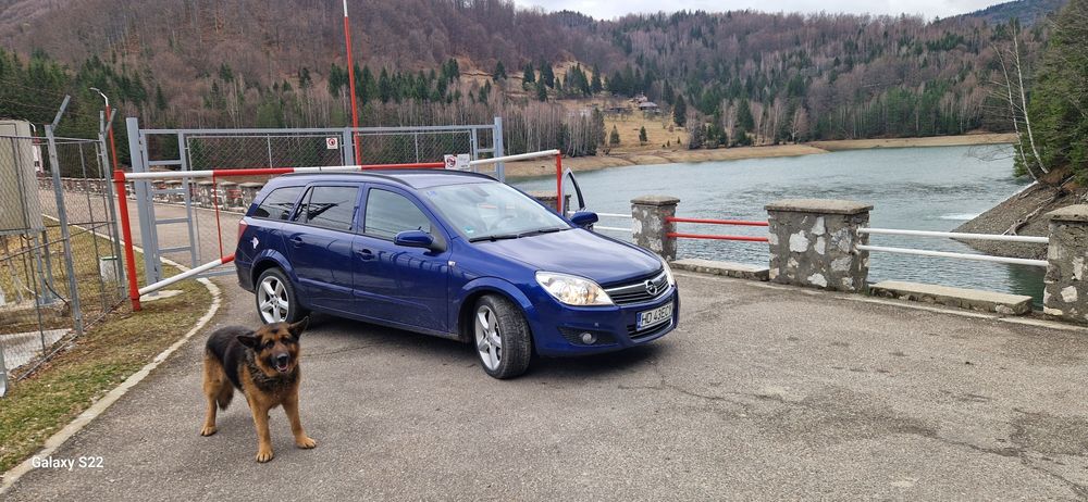 Opel Astra H 1.9 Automat