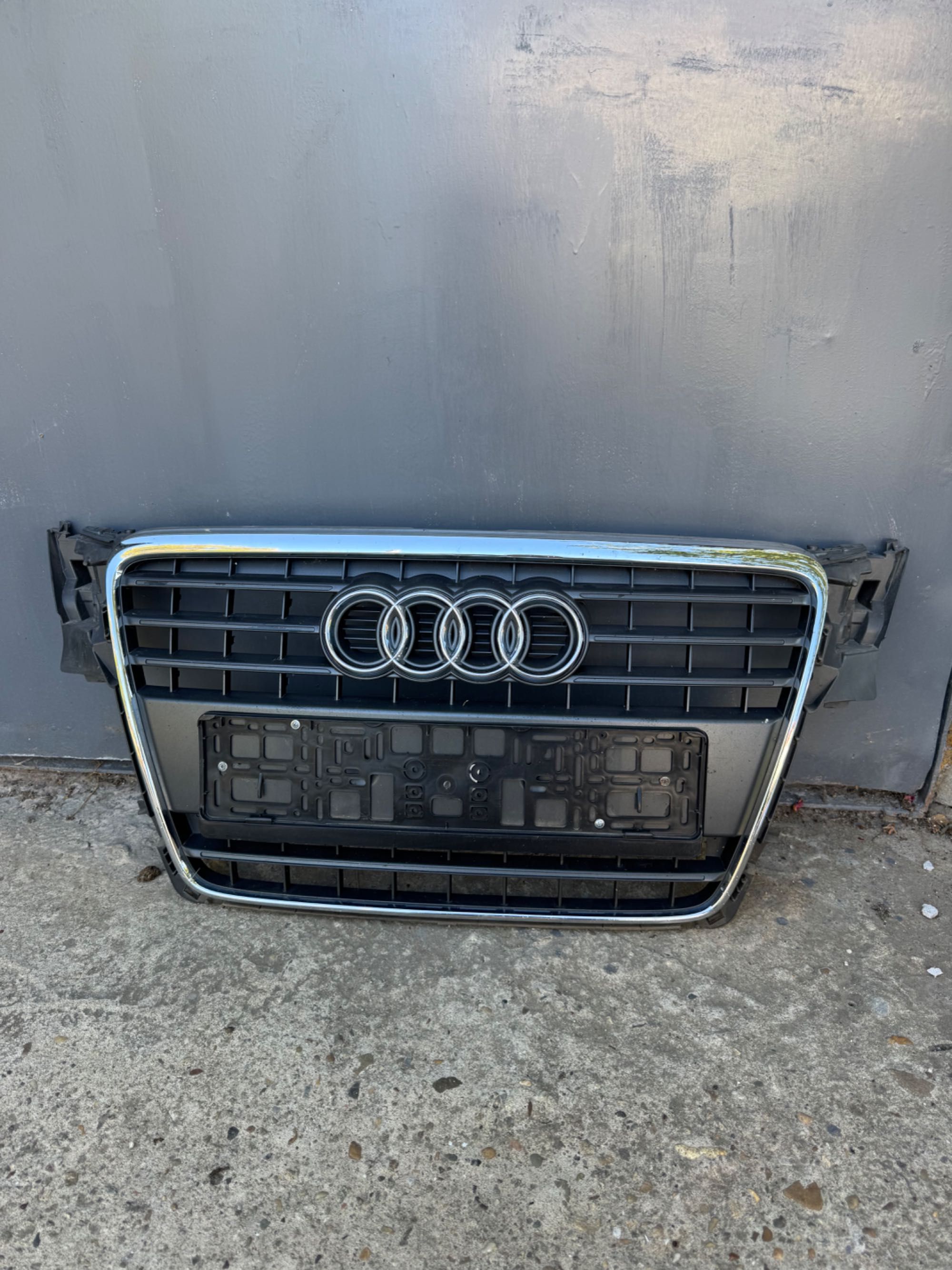 Решетка S Line Audi a4 b8