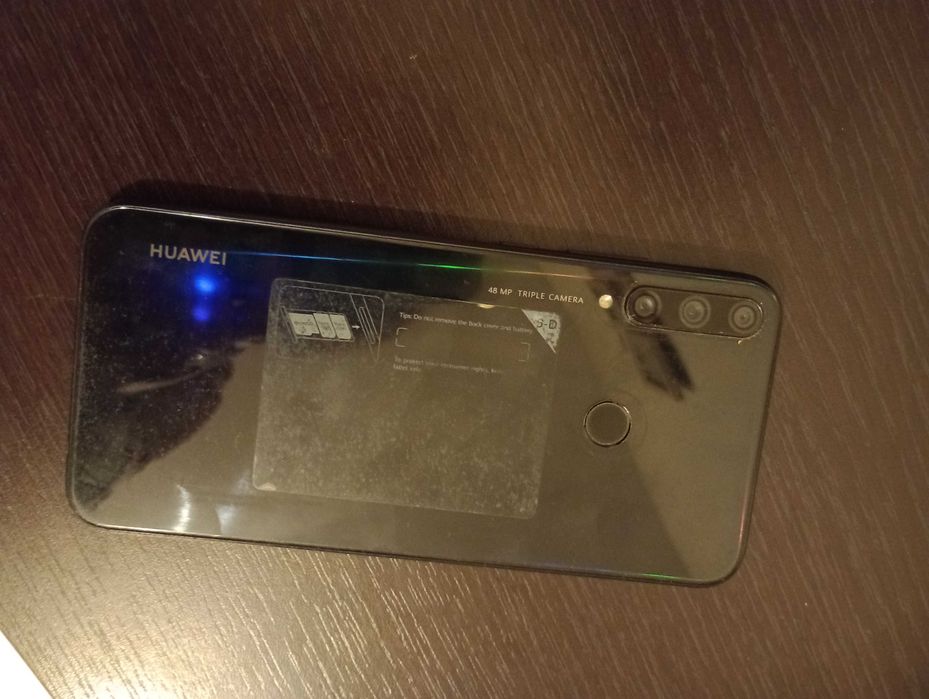 Vând telefon Huawei P40 lite E
