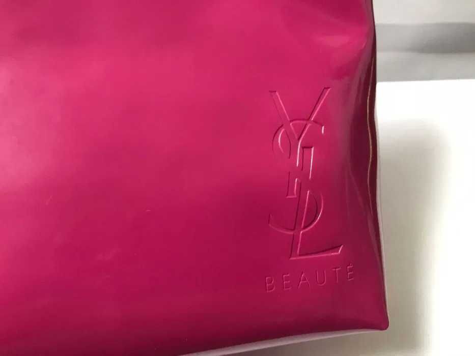 Gentuta cosmetice Yves Saint Laurent