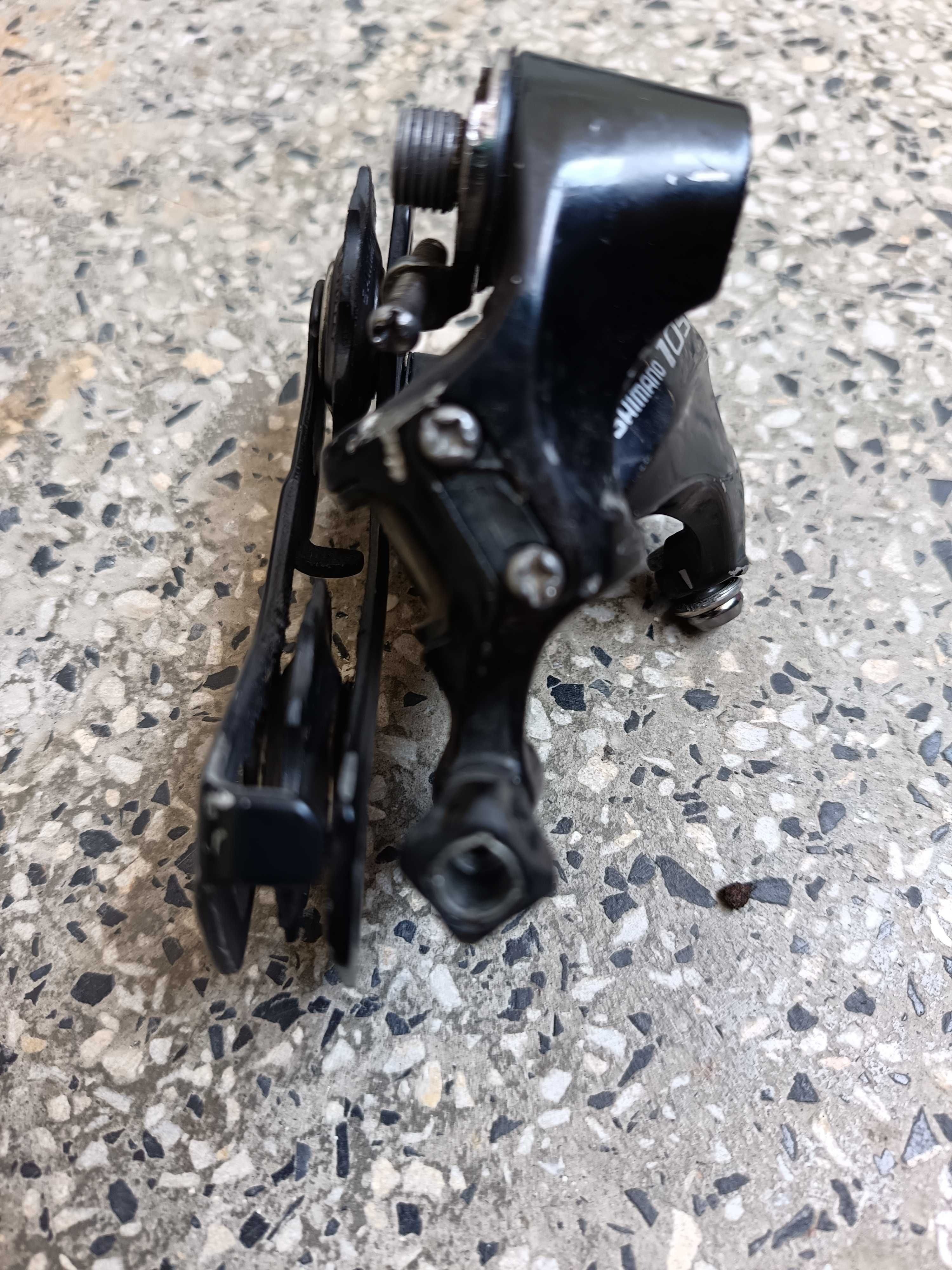 Заден дерайльор Shimano 105