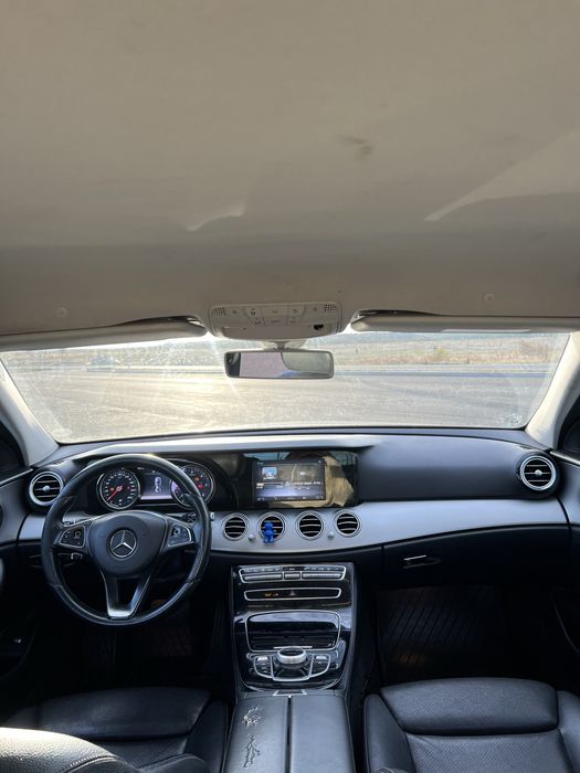 Mercedes-Benz E200d w213