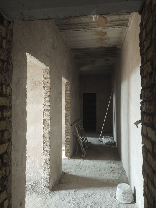 Хива шахри лакка жой Полвон еп ва Масжид олдида 2 ва 3 хонали квартира