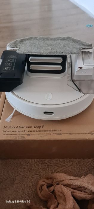 Продам робот пылесос Xiaomi vacuum mop-p