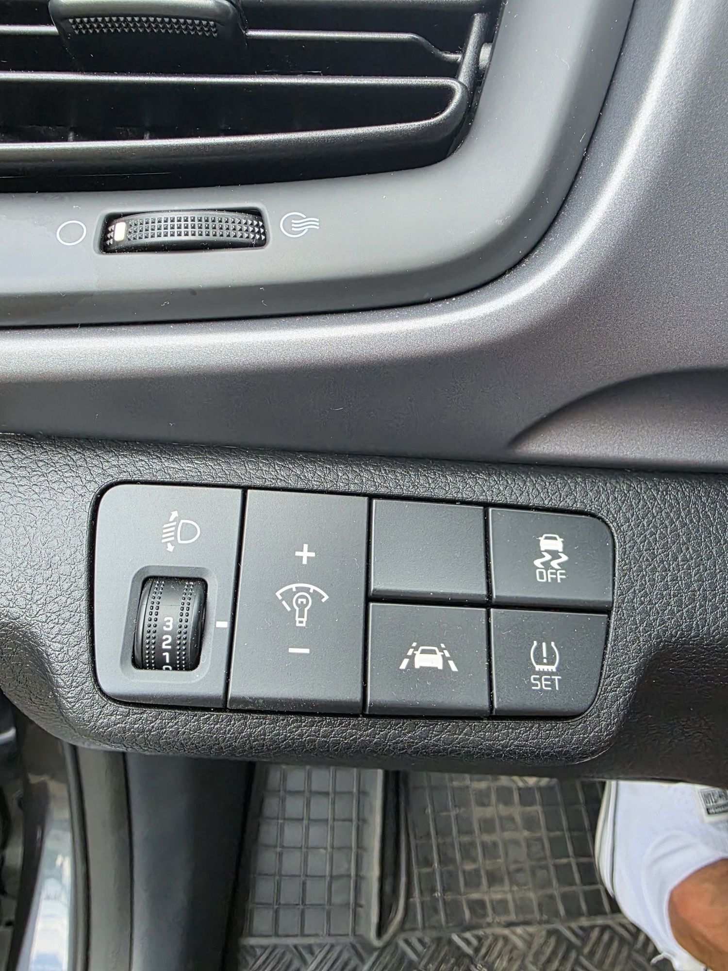 KIA Stonic 1.2 benzina, unic proprietar, 2019