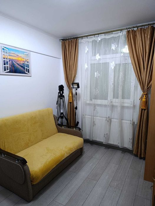 VAND Apartament 3 camere - Zona centrală