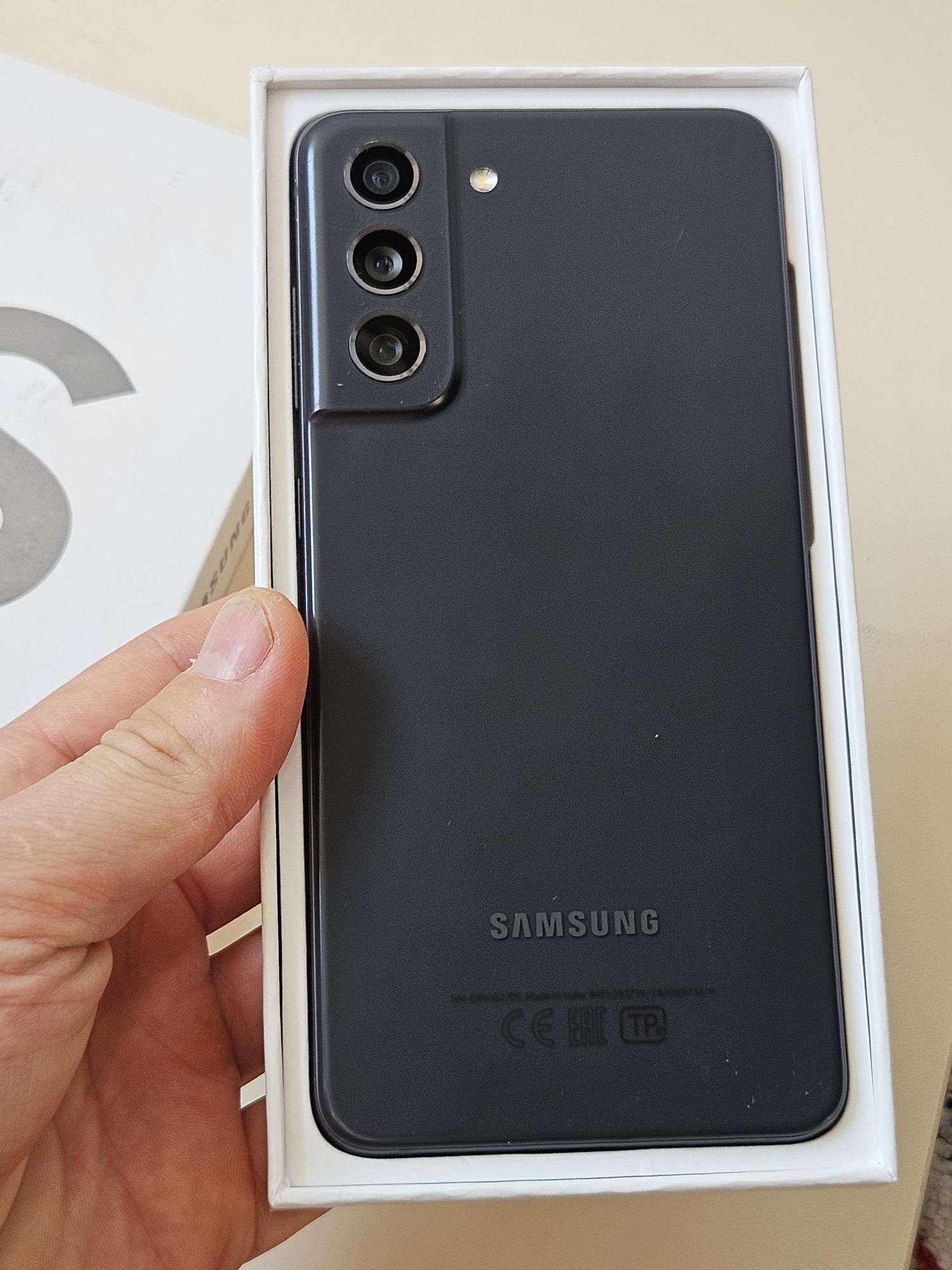 Samsung S21 FE 256 gb Ram 8 5G