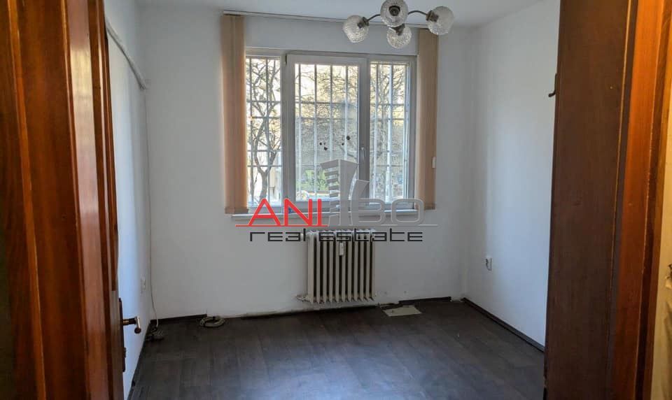 Дава се под наем Офис в София, Яворов - 96 кв.м за 600 € - Снимка #4