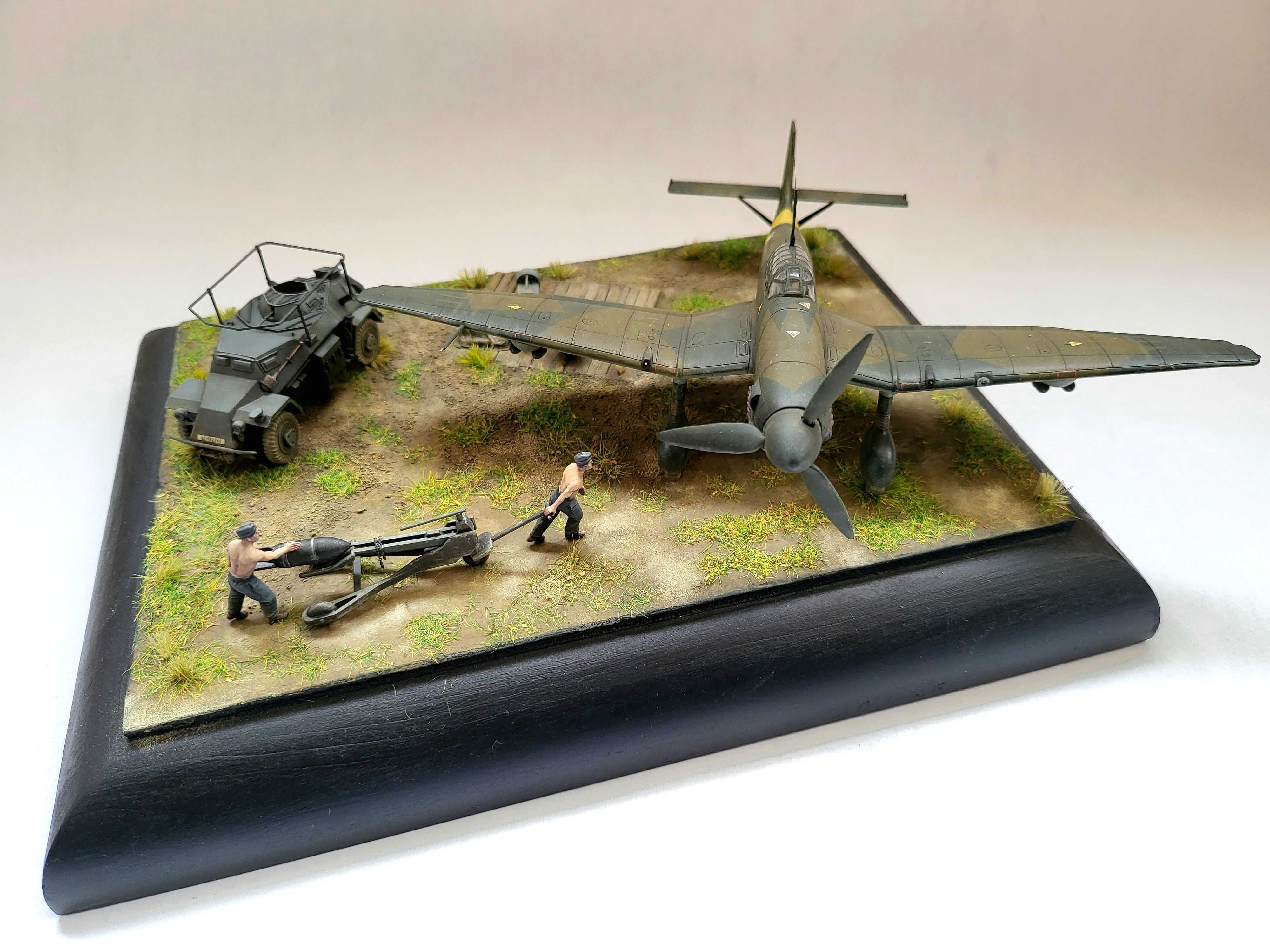 Modelism Diorama avion bombardament Stuka 1:72