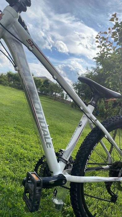 cannondale sl trail 3 cadru M roti de 26.