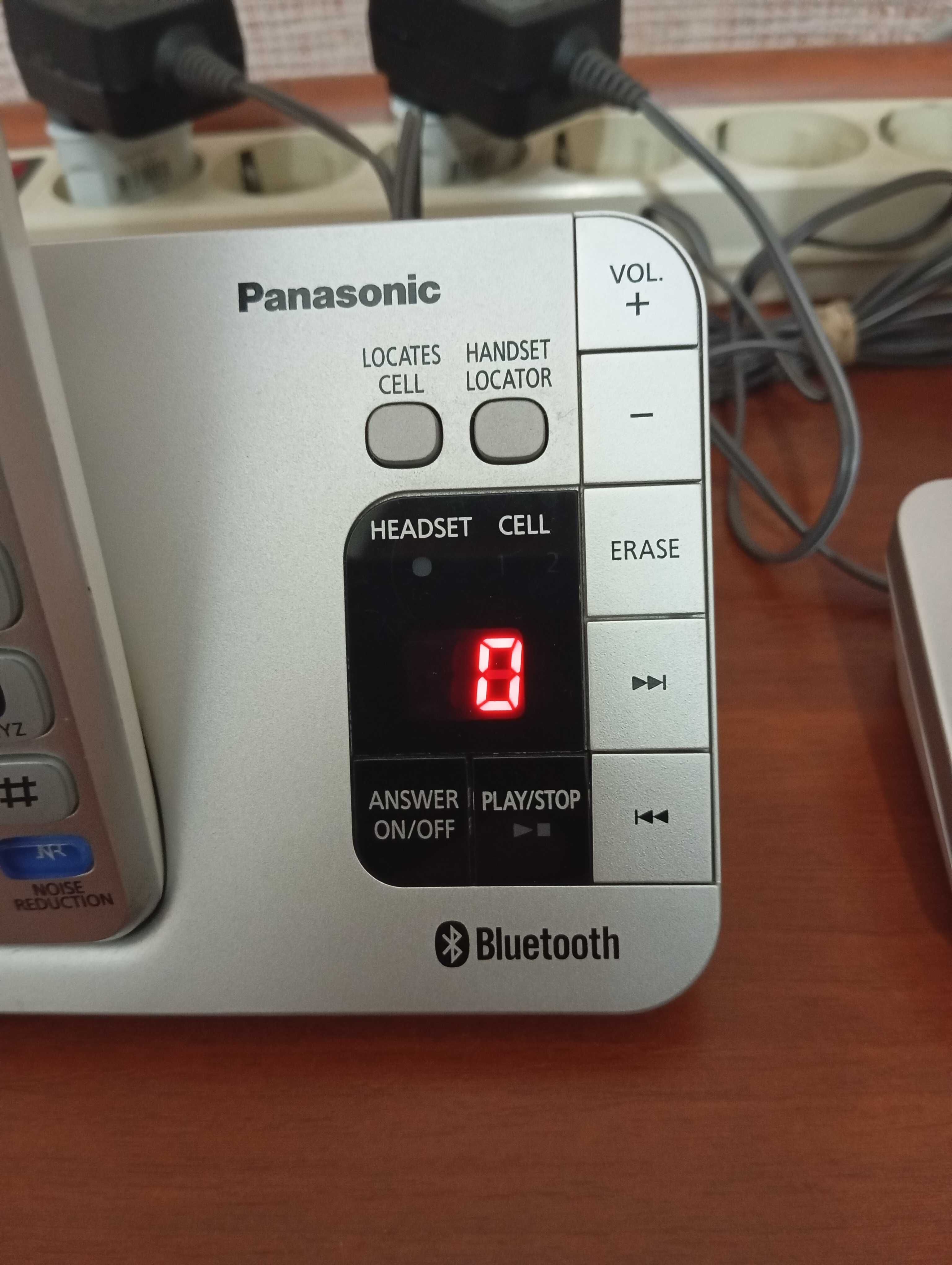 Продам радиотелефон PANASONIC две трубки на один телефонный номер