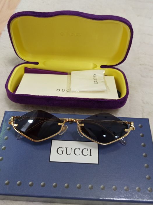 Ochelari de soare Gucci cu rama geometrica