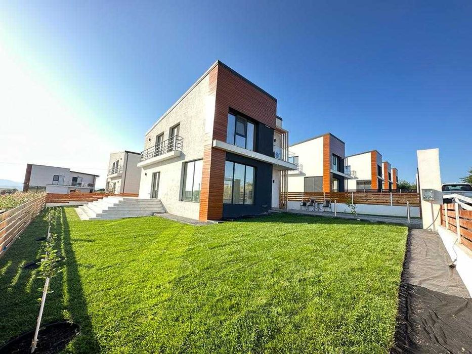 Vila moderna P+1, 170 mp. utili, Valea Adanca