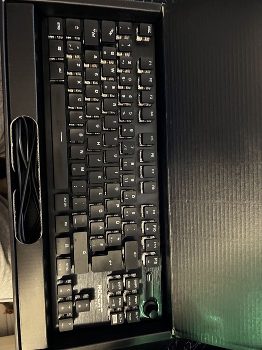 Tastatura gamimg Roccat Vulcan TKL
