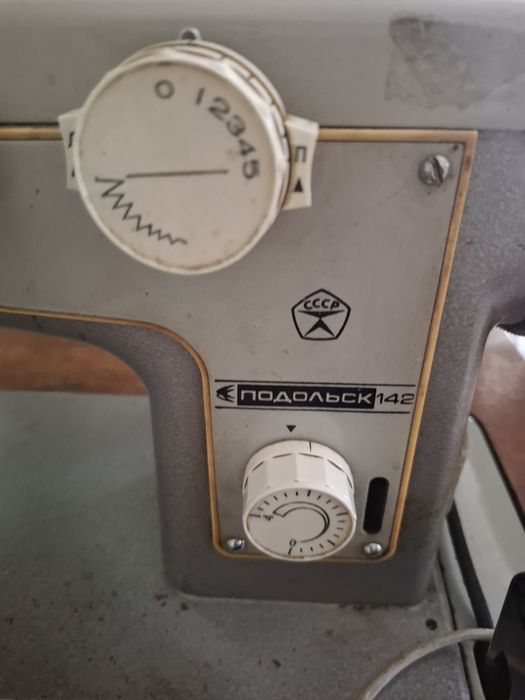 Швейная машинка  бытовая