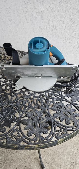 circular makita 5903r