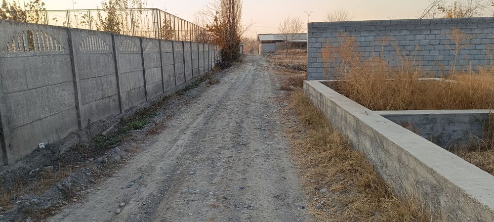 Продаётся земельный участок под строительство