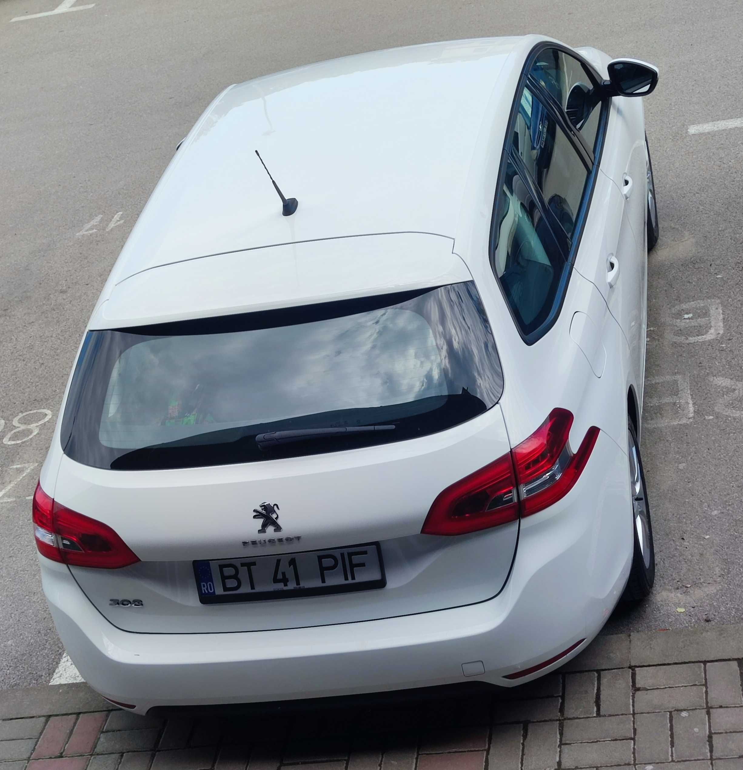 Peugeot 308, 1.2 benzina PourTech,110 CP