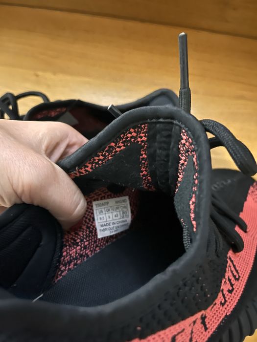 Adidasi  barbati Yezy