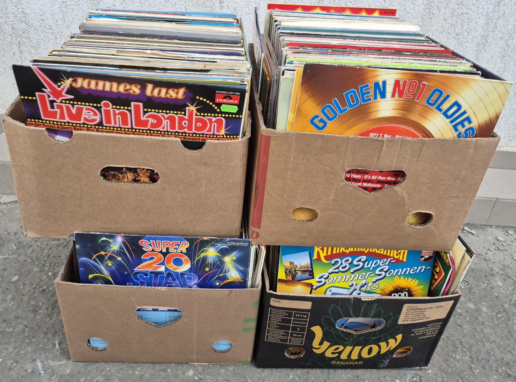 Vând 200LP Discuri Vinil colectie muzică ușoară straină mixta