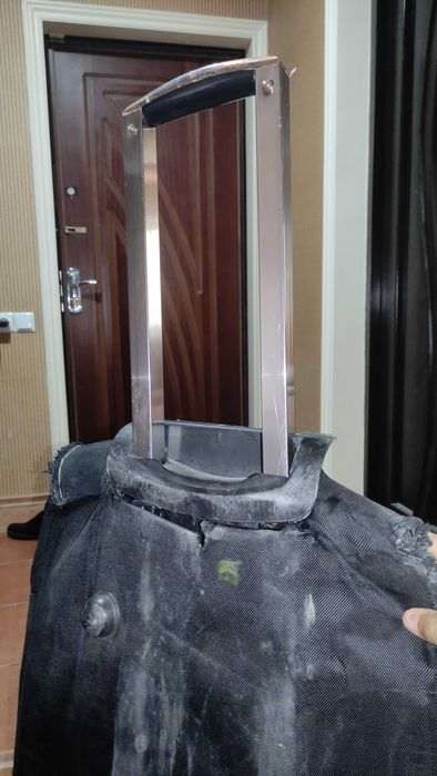 Чемоданы и сумки  на запчасти