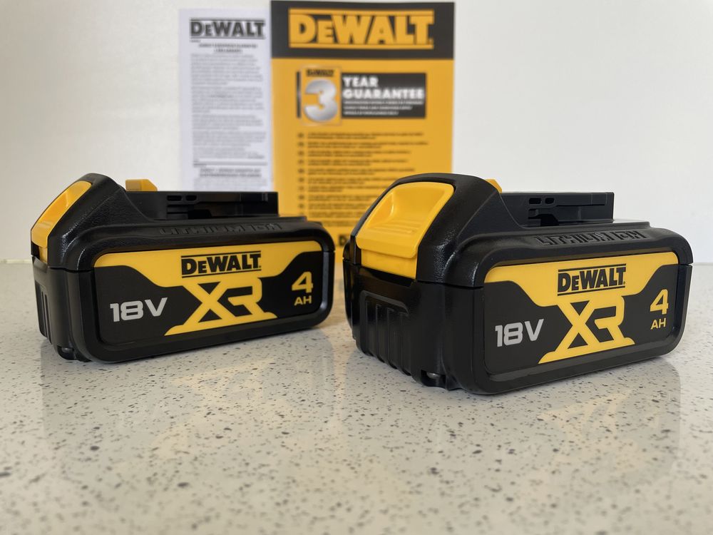 DeWALT Set 2 Baterii de 4 AH. DCB 182 XR. / 2024 Original, Nou !