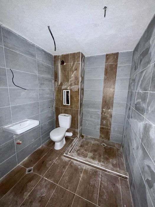 Студио за продажба в жил. сграда с Акт 16 в град Банско