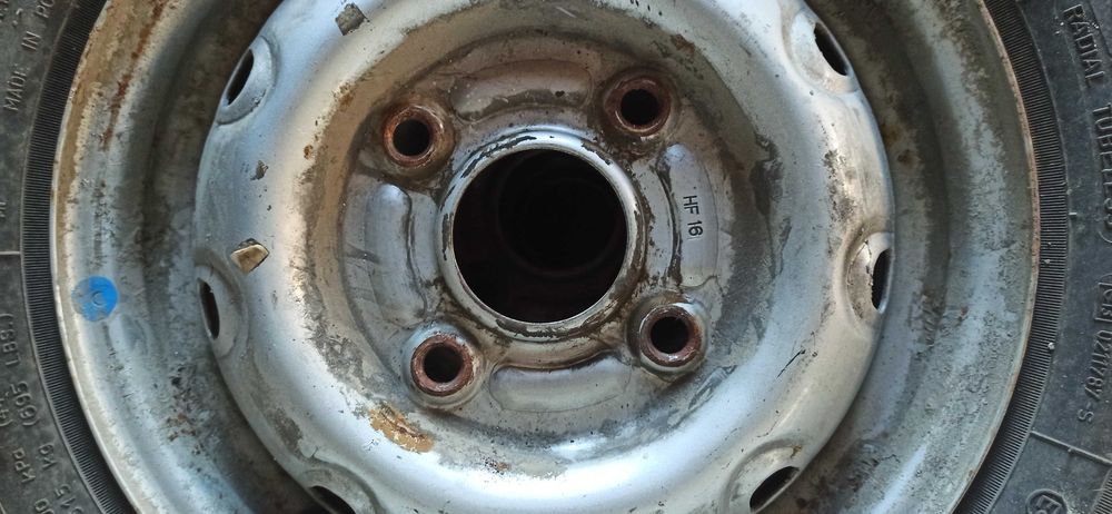 cauciucuri+jante 135/80/R12