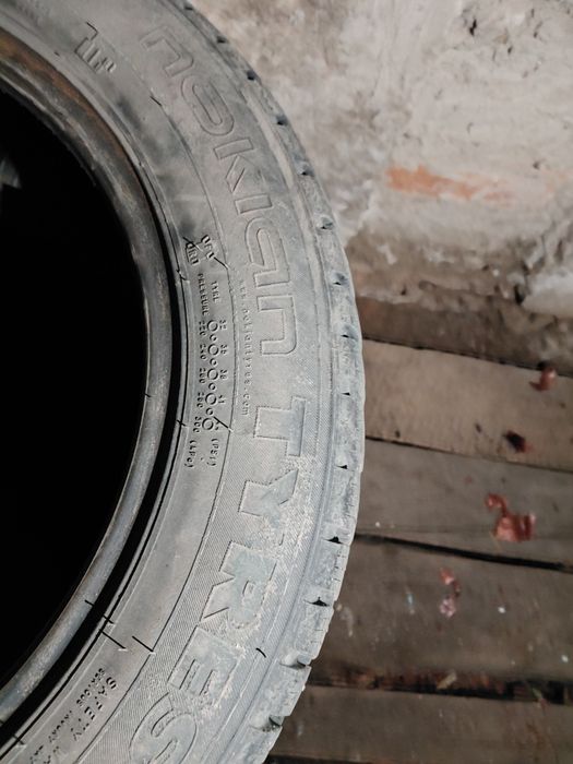 Продам шины в идеальном состоянии зима